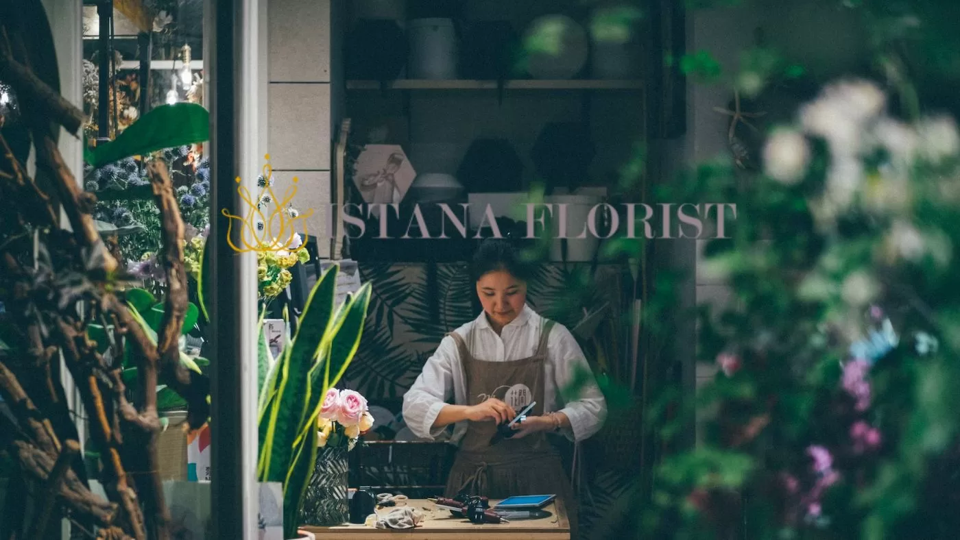 Istana Florist - Pesan Karangan Bunga