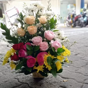 Karangan Bunga Eksklusif untuk Ibu Tercinta